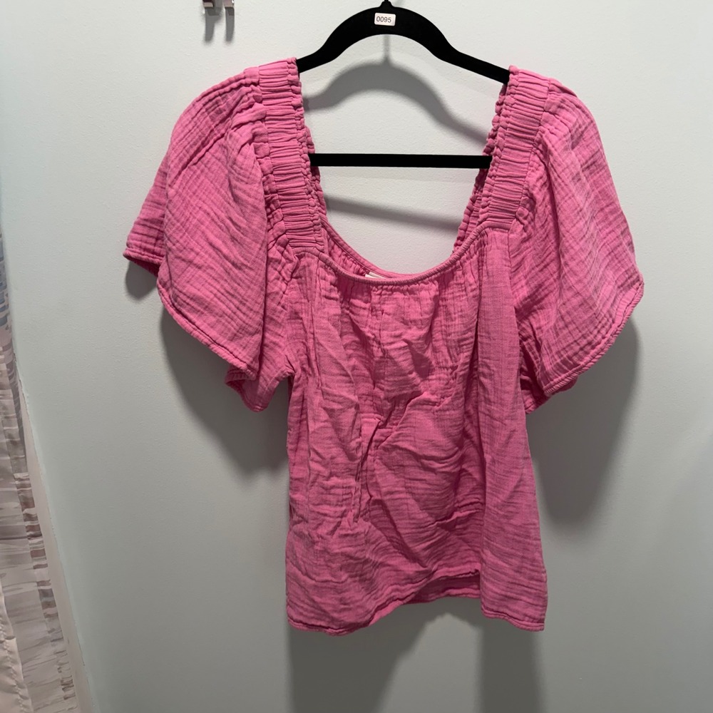 GAP Crinkle Gauze Flutter Sleeve Top Large Pink 100% Cotton Smocked Square Neck